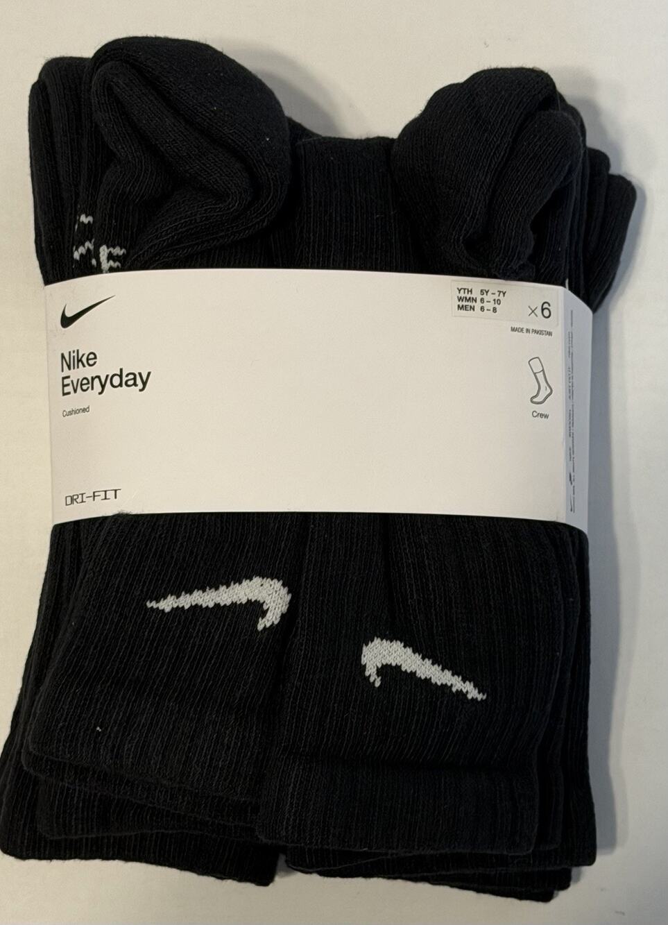 NIKE Med (YTH 5Y/7Y, WMN 6-10, Men 6-8) SX6910-010 Black Everyday Cushioned Sock